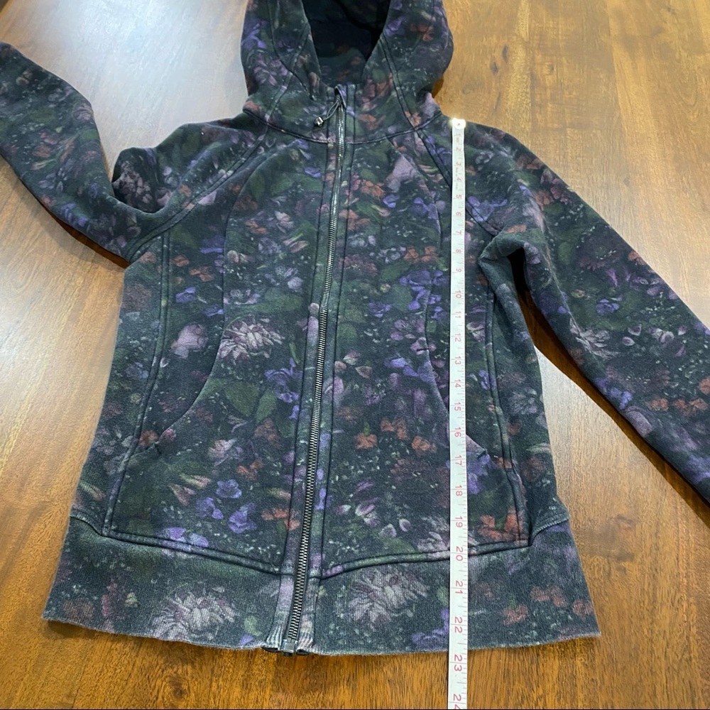 Lululemon Jacket - Picture 12 of 12